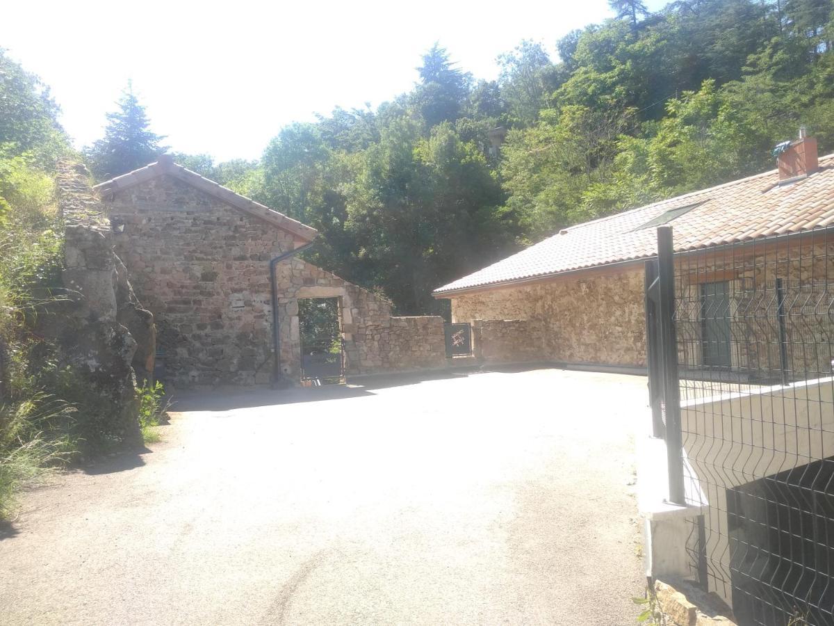 Gite Au Coeur Du Parc Naturel Regional Du Pilat Pélussin Exteriér fotografie